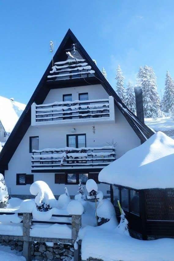 Vila Zahre Vlasic Villa Екстериор снимка